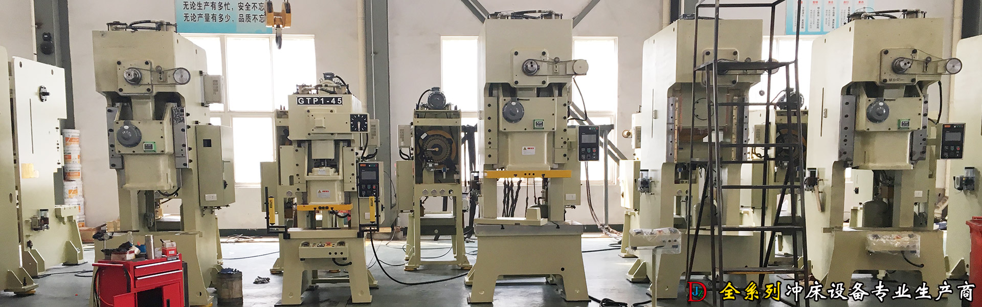 破碎機(jī)廠家-制砂機(jī)廠家-洗砂機(jī)廠家